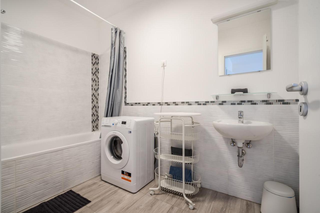 Cosy Home Close To The Center With Parking Garage Budapeste Exterior foto